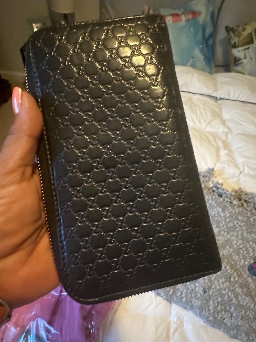 Gucci Black Embossed GG Zip-Around Wallet - Picture 3 of 9